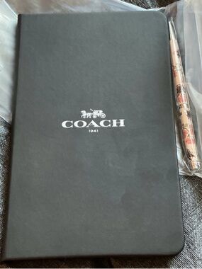 Coach Leather Journal with Floral Signature Pen NIP Japan Exclusive